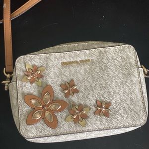 Michael Kors crossbody